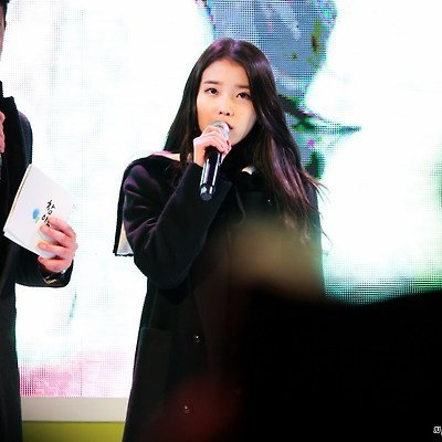 [14.12.27] 신촌 이슬로 페스티벌 아이유 직찍 Part-2 by NaDia