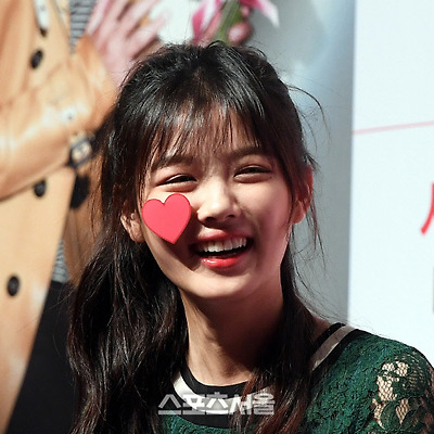161020 김유정 제작보고회 기사사진 두번째