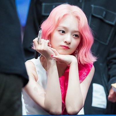예쁘다고 난리 난 총리돌 이나경