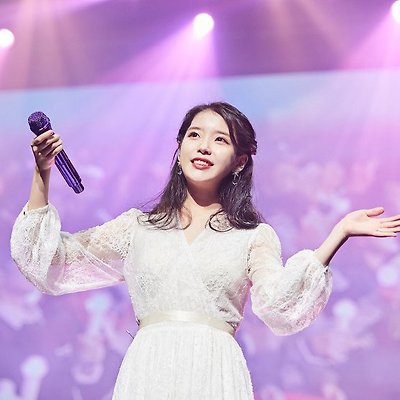 아이유 고화질 사진B -30장