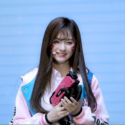 프로미스나인 이나경 오버워치 디바 코스프레 10장