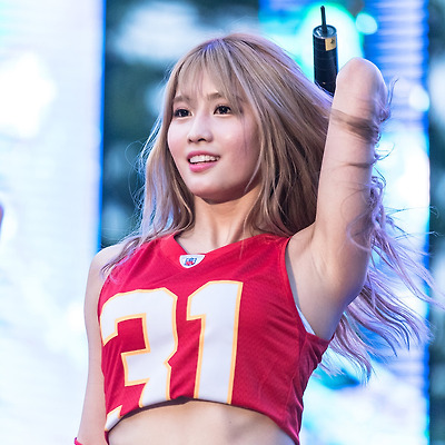 트와이스 모모 복근 몸매