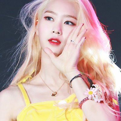 금발의 오마이걸 지호, 언제나 치명적