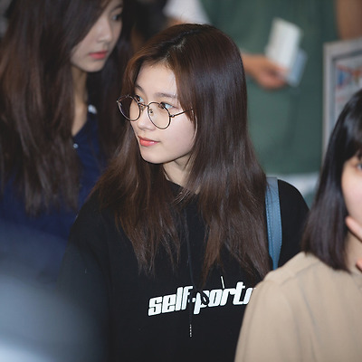 180501 김포공항 트와이스 사나