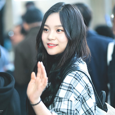 2018.10.08 김포공항 출국 엄지 Pic