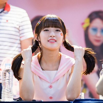 오마이걸 아린이 예쁜 사진-1 10장