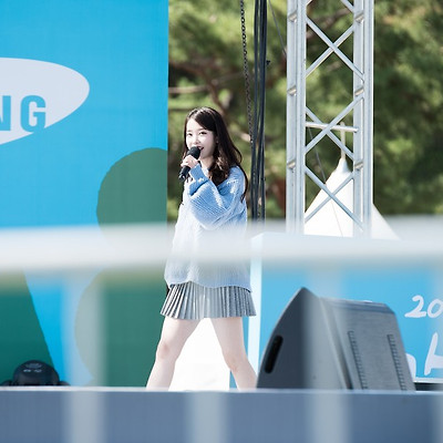 [18.09.30] 삼성 홀가분 마켓 아이유 직찍 by 두탕구리