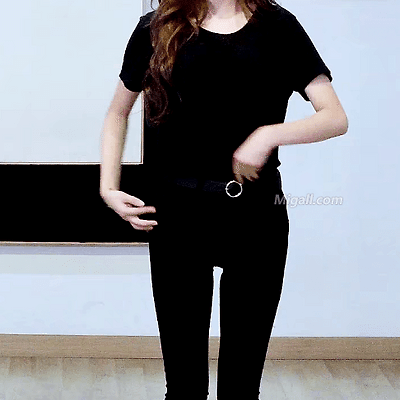 에이프릴 이나은 스키니 몸매