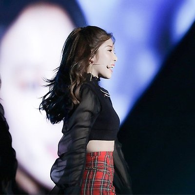 에이프릴 윤채경 고화질 사진 22장