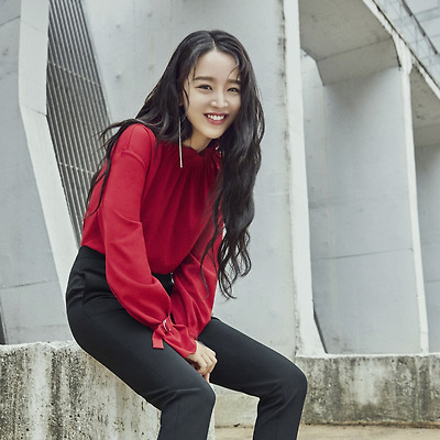 신혜선 잇미샤 초고화질 화보 12장