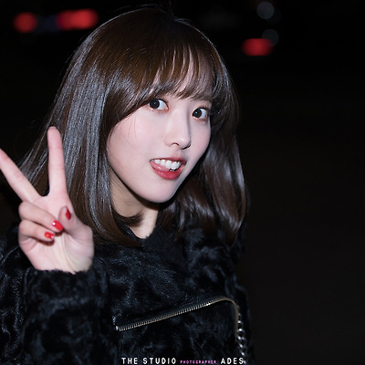 171209 더유닛 신윤조 출퇴근 직찍 by 아데스