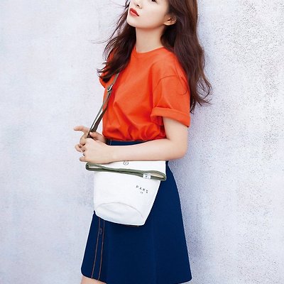 김세정의 화보를 보며 아이오아이 악개를 추억하다