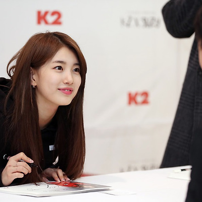 미쓰에이 수지 광주 신세계백화점 K2 팬사인회 고화질 사진 4장