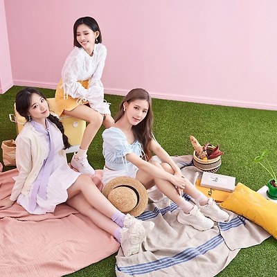 [G]I DLE 여자 아이들 아키클래식 2020 S S 초고화질 화보A 10장
