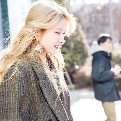 [PHOTO] 190125 최화정의 파워타임 - 여자친구 소원 유주