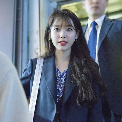 [20180226] 리틀포레스트 VIP 시사회 퇴근길 아이유 직찍 by 달빛마차