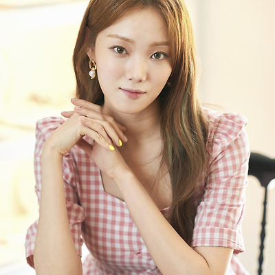 이성경 영화 '걸캅스' 인터뷰 초고화질 화보 8장
