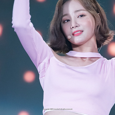 모모랜드(MOMOLAND), 연우(Yeonwoo): 하이 파이브 창원