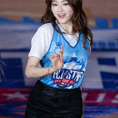 190106 여자프로농구 올스타전 축하공연 구구단 강미나 직찍