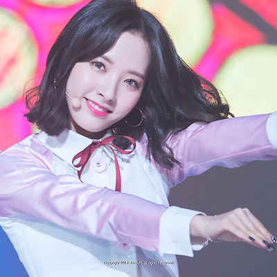 우주소녀(WJSN, 宇宙少女): 2017 팬텀콘서트 in 부산