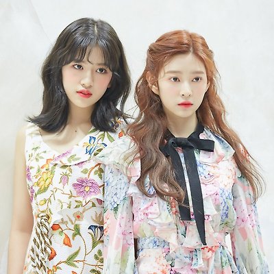 아이즈원 김민주의 얼굴 전부 드러낸 사진들