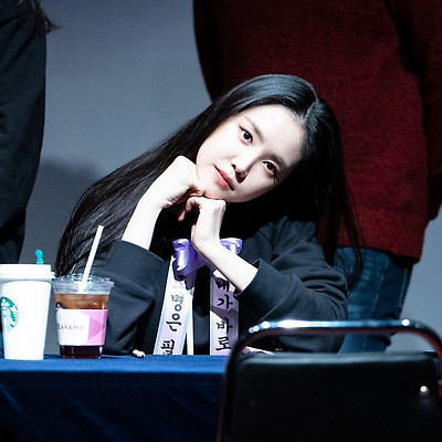 [19.01.19] 에이핑크 PERCENT(%%) 신촌 팬사인회 나은 직찍 by 두탕구리