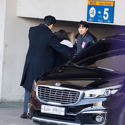 171209 아이유 팔레트 콘서트 서울 토요일 출근 직찍