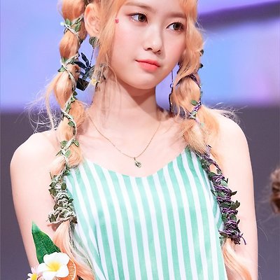 오마이걸 지호 역대급으로 화려한 모먼트