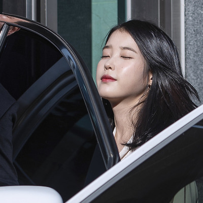 [181021] 그날엔 팬사인회 출퇴근길 아이유 직찍 by 달빛마차