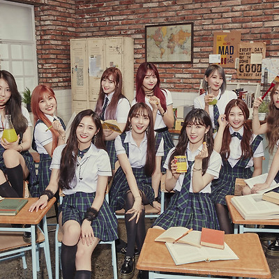 프리스틴 미니 2집 SCHXXL OUT 초고화질 화보 11장