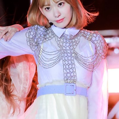 아이즈원[IZ ONE] 미야와키 사쿠라 고화질 사진 33장