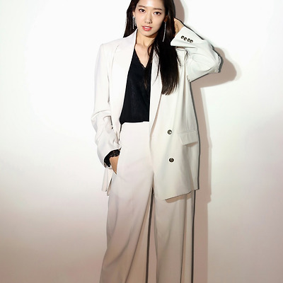 박신혜 제인송 2019 S_S 컬렉션 포토월 고화질 사진 6장