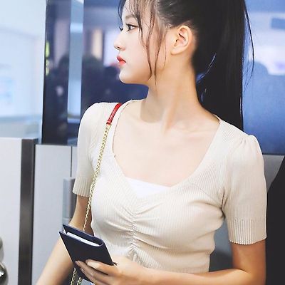 [워뇨 평상복] 팬이 후쿠오카공항에서 촬영한 장원영