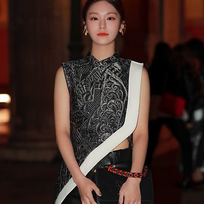 밀라노에서 저 세상 비주얼 자랑하던 있지 ITZY 예지