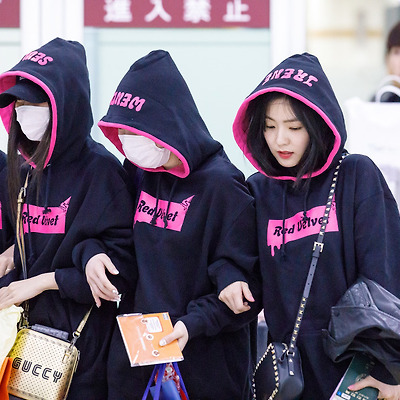 180330 김포공항 레드벨벳 아이린 입국 직찍