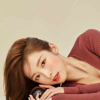 오마이걸 아린(Arin) 싱글즈 2021 1월호 고화질 화보 4장
