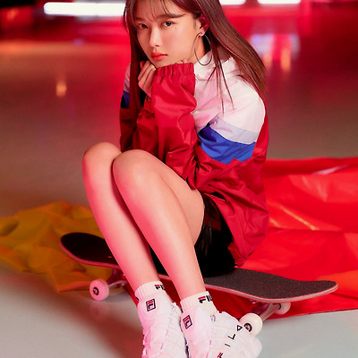 김유정 휠라 2019 스프링 헤리티지 고화질 화보 14장
