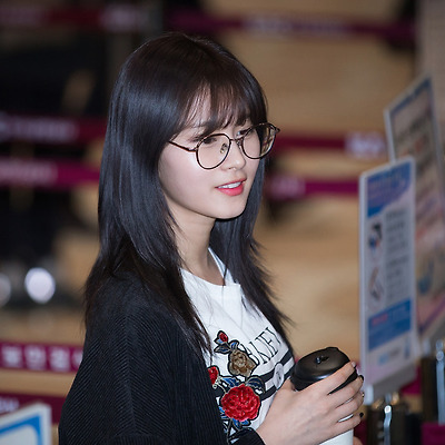 180308 김포공항 트와이스 사나 쯔위