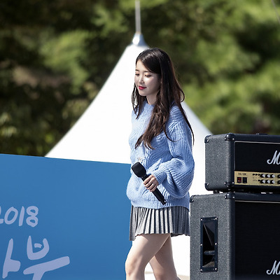 [180930] 삼성카드 홀가분 마켓 공연 아이유 직찍 Part.1 by 달빛마차