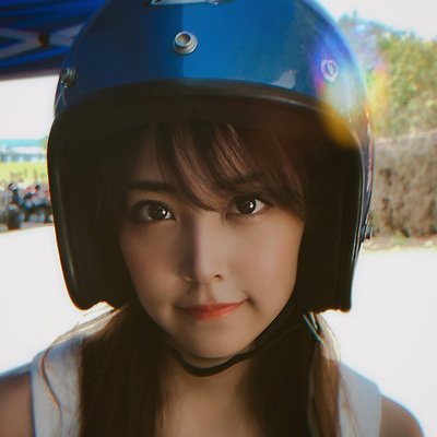 시로마 미루(白間美瑠) 첫 사진집!