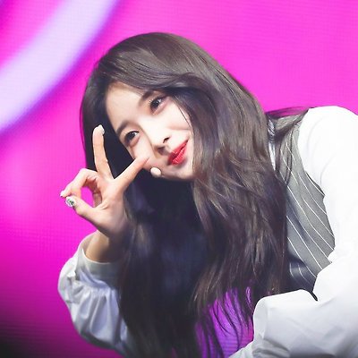 에버글로우 김시현 직찍 털이, 봉봉쇼콜라 1000만 돌파