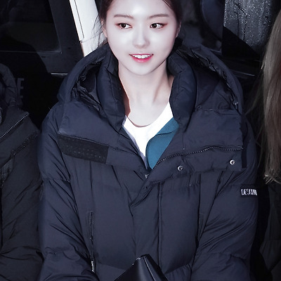 180115 아육대 출근길 임나영
