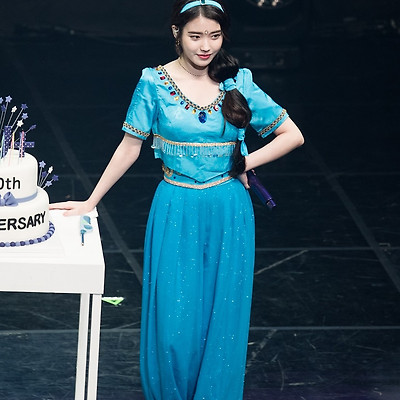 [18.09.15] 아이유 10주년 팬미팅 "lnvitat10" 포토타임 직찍 by 두탕구리