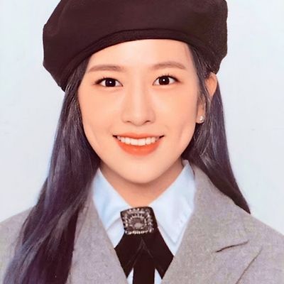 [아이즈원 증명사진] 장원영, 미야와키 사쿠라, 조유리, 최예나, 안유진, 야부키 나코, 권은비, 강혜원, 혼다 히토미, 김채원, 김민주, 이채연