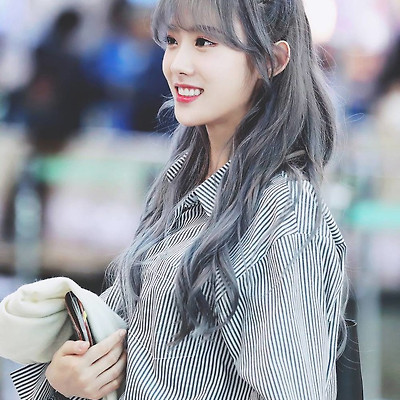 애쉬그레이가 넘나 잘 어올리는 우주소녀 루다