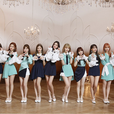 아이즈원[IZ ONE] - Violeta MV Shooting Photostory 고화질 사진A -13장