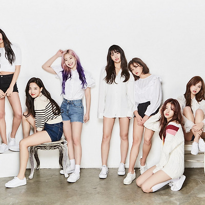 오보이 창간 7주년 & 9주년 트와이스 스페셜 비교
