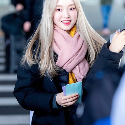 이달의소녀 고원 190111 인천공항 입국 고화질 사진 16장