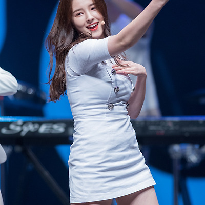 모모랜드(MOMOLAND), 낸시(NANCY); 부산 원아시아 페스티벌, BOF 팬미팅 #1