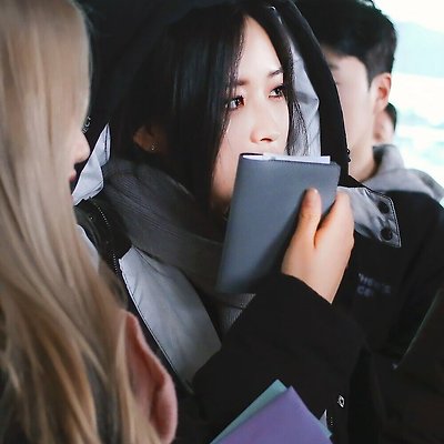 이달의소녀 혜주 190111 인천공항 입국 고화질 사진 12장